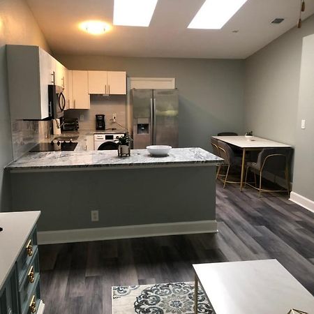 2 Bedrooms Vacation Home Tampa Esterno foto