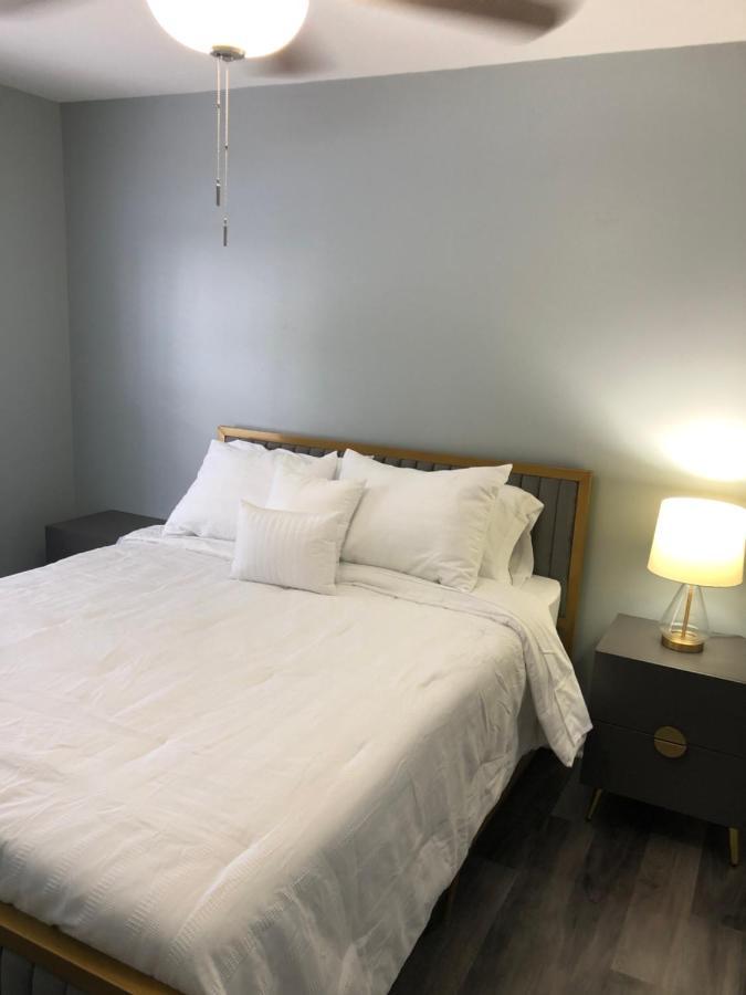 2 Bedrooms Vacation Home Tampa Esterno foto