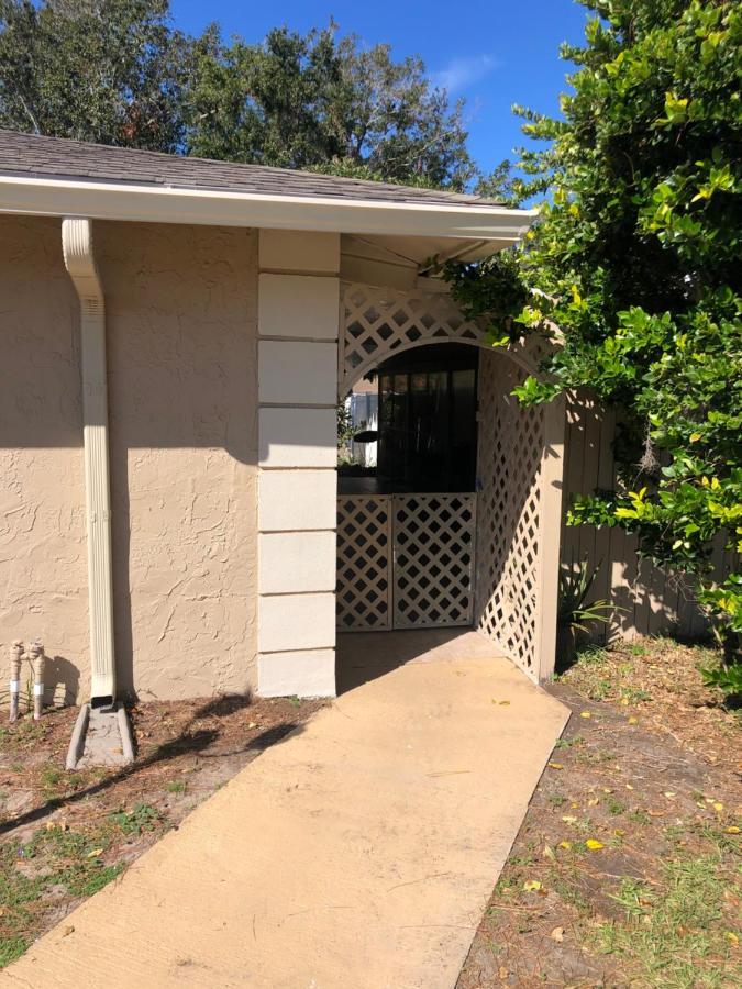 2 Bedrooms Vacation Home Tampa Esterno foto
